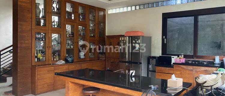 Large Shop House Main Road Bypass Ngurah Rai Sanur 1