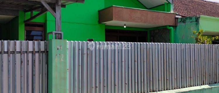 Disewakan Rumah 4 Kamar di Karang Besuki Malang 1