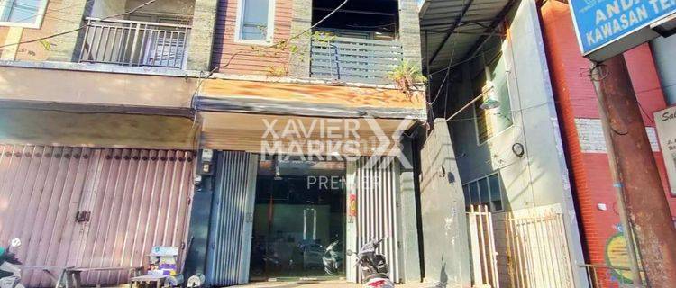 Disewakan Ruko Paling Strategis Dekat Alun2 Kota Malang 1
