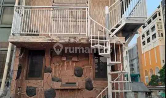 Quick Sale of Boarding Houses in Tambora, West Jakarta 1