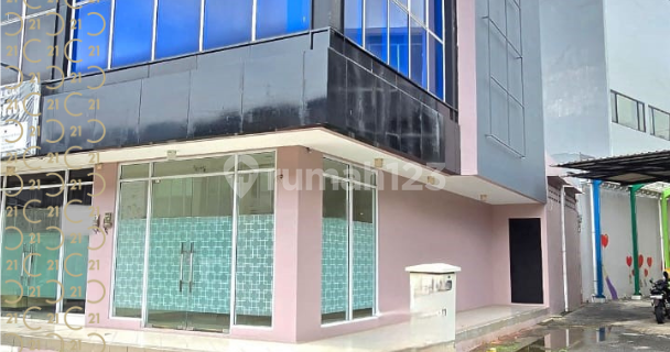 Shop House Hook Position in Kota Wisata Cibubur 1