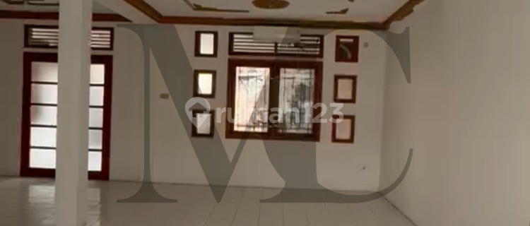 Rumah Minimalis 6 Kamar Tidur di Perumahan Wika Balikpapan 1