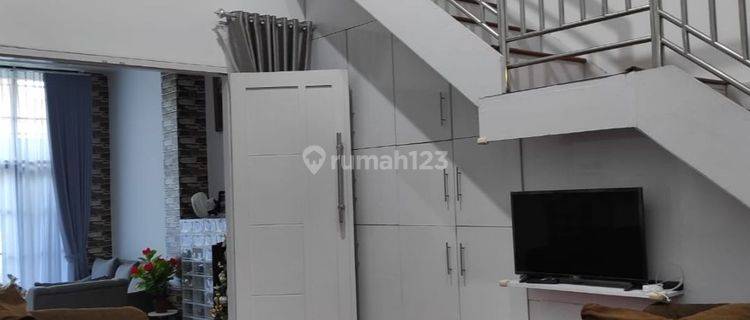 Rumah 2 Lantai Sudah Renovasi Di Perumahan Bdi 1