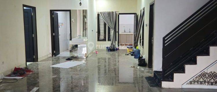 Rumah Mewah 2 Lantai 4 Kamar Tidur Di Balikpapan Baru 1