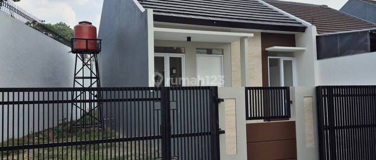 Baru 100% Rumah Sewa Siap Huni Di Taman Kopo Indah , Bandung 1