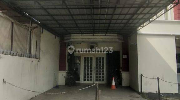 Ruko 3 Lantai di Jl Kesehatan Raya, Jakarta Selatan 1