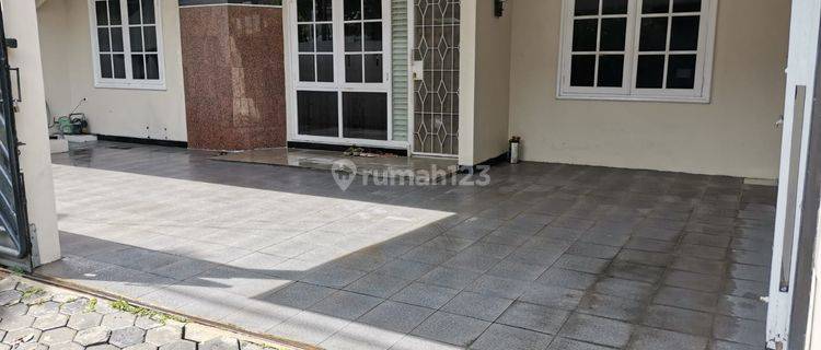 Rumah Bagus Luas Siap Huni di Puri Anjasmoro 1