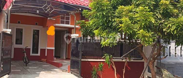 For Rent: House in Taman Sari Cluster, 4 Bedrooms, Harapan Indah Bekasi 1