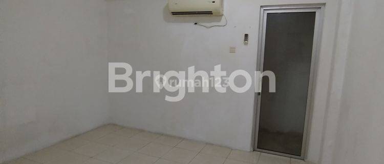 APARTEMEN TELUK INTAN SAPHIER 1