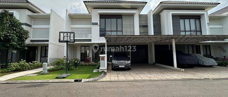 Rumah Mewah Cluster Btari Summarecon Bandung 1