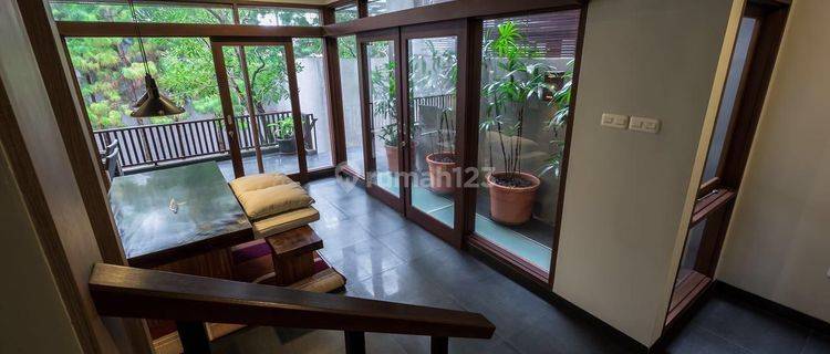 Jual Rumah di Setra duta, New Fully Furnished 1