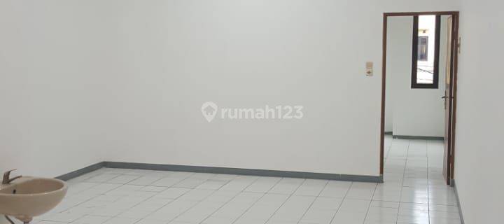 Jual Ruko Di Taman Holis2, Sudah Renovasi Main road 1