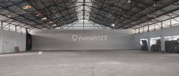 Disewakan Gudang 3000 Meter Pancoran, Mt Haryono, Jakarta Selatan 1