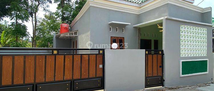 Rumah Siap Huni, Desain Istimewa, Spek Mewah  1