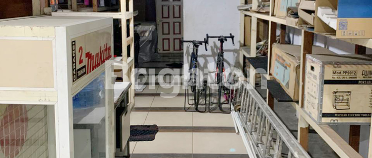 Ruko Gandeng Samping Plaza Medan Fair 1