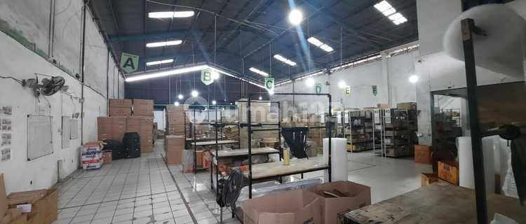 Disewakan Gudang Lokasi Strategis di Jalan Raya Sultan Agung Bekasi 1