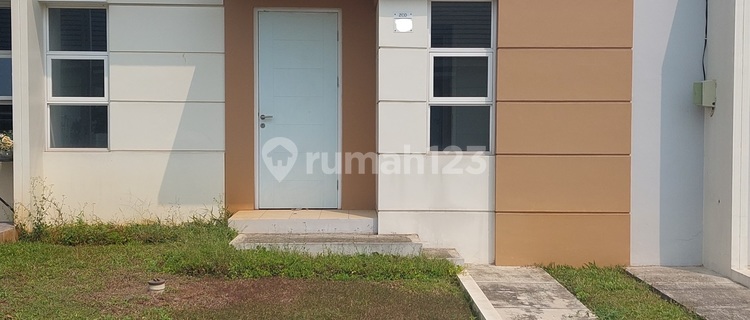 Disewakan Rumah Baru Minimalis di Srimaya Residence Bekasi 1