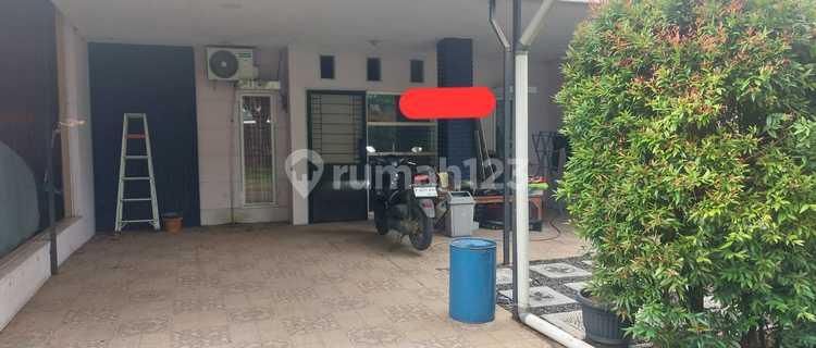 Nice House SHM Mutiara Gading City Cluster Torino, Bekasi 1