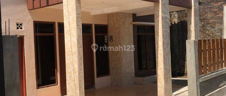 Dijual Rumah Siap Huni Bagus Daerah Salatiga Jawa Tengah 1