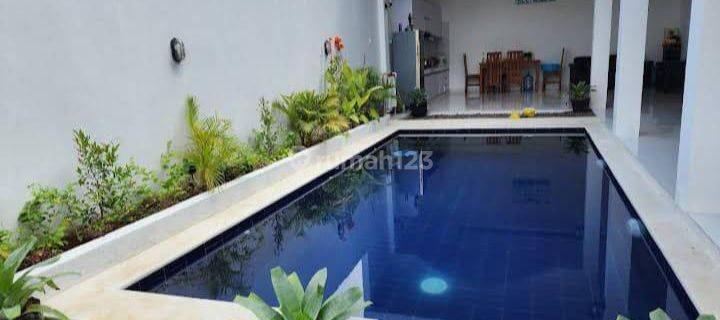 Villa Minimalis Modern 200m² View Perbukitan Sambangan Buleleng Bali  1