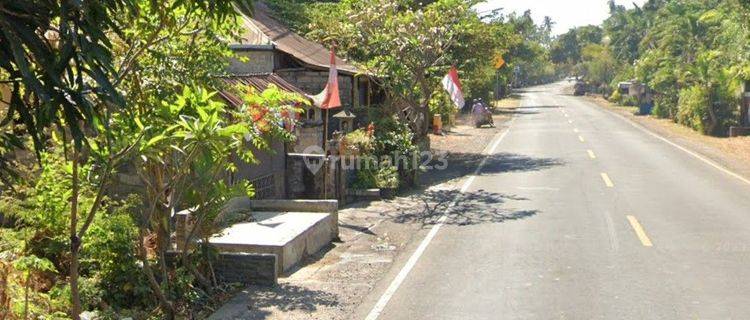 Rumah 2,4 are Pinggir Jalan Raya Singaraja Kubutambahan Buleleng  1