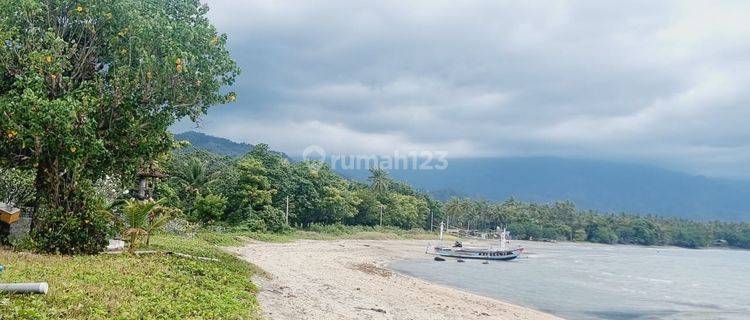 2,38 Ha Pasir Putih Beachfront Land Dapat 3 Jalan Buleleng Bali 1