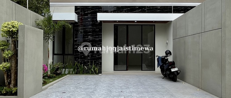 New House Near Gentan Market and UII Campus JL Kaliurang Km 12 1