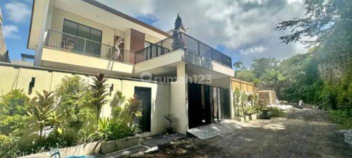 FOR SALE 2 STOREY MODERN STYLE VILLA IN UNGASAN  1