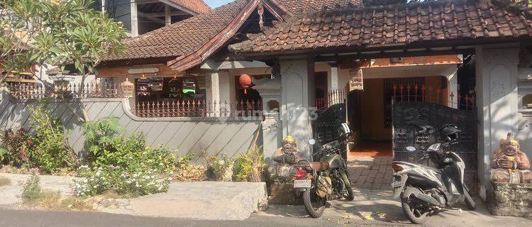 DIJUAL RUMAH 2 LANTAI DI PAGUYANGAN, DENPASAR UTARA 1