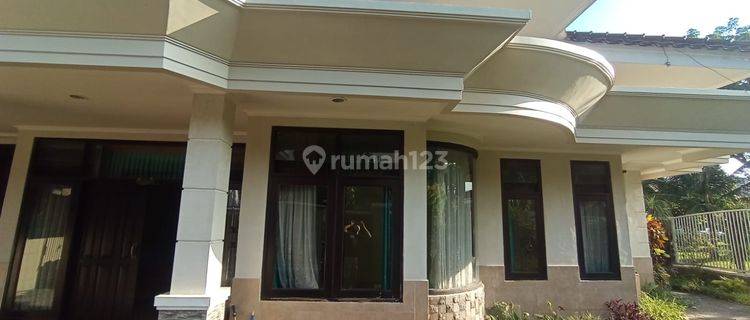 Disewakan Rumah di Pondok Blimbing Indah Araya, Kota Malang 1