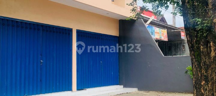 Disewakan Ruko Baru di Poros Utama Kepanjen - Malang 1