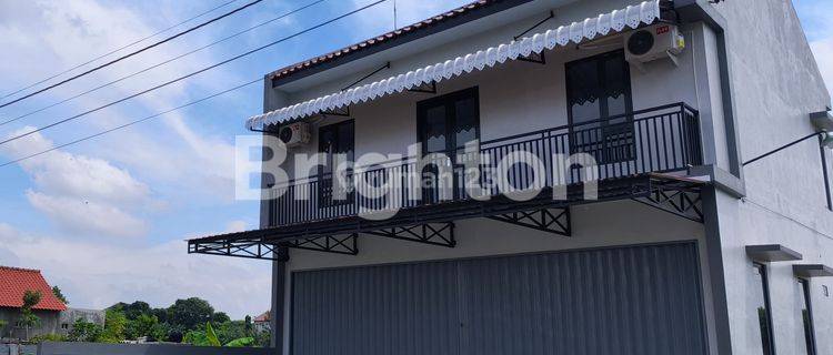 KOST DEKAT SMA REGINA PACIS SURAKARTA DEKAT EXIT TOL LOKASI DEKAT MANAHAN DEKAT FAJAR INDAH LOKASI STRATEGIS 1
