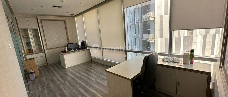 Jual Office Soho Capital Furnish 170m2 , Jakarta Barat 1