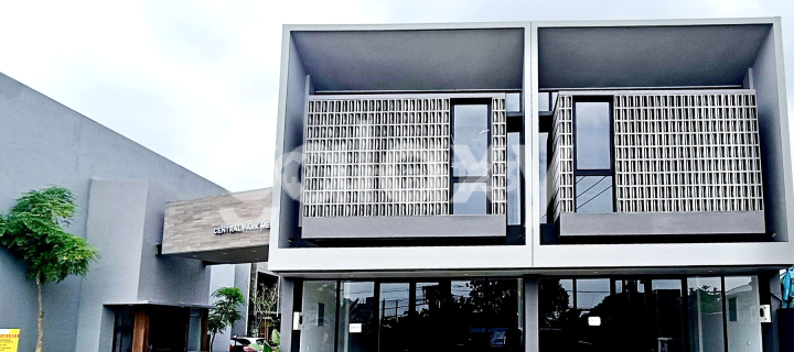 RENT NEW 2-UNIT ROW SHOPHOUSE STRATEGICALLY LOCATED ON CENTRAL PARK MERR ROADSIDE 1