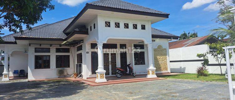 Dijual Rumah Layak Huni, Lokasi Prime Harga Baik. 1