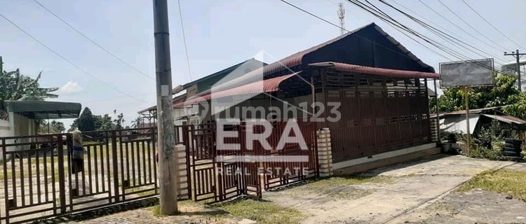 FOR SALE LAND & BUILDING IN SIANTAR LOCATION MAIN ROAD 1