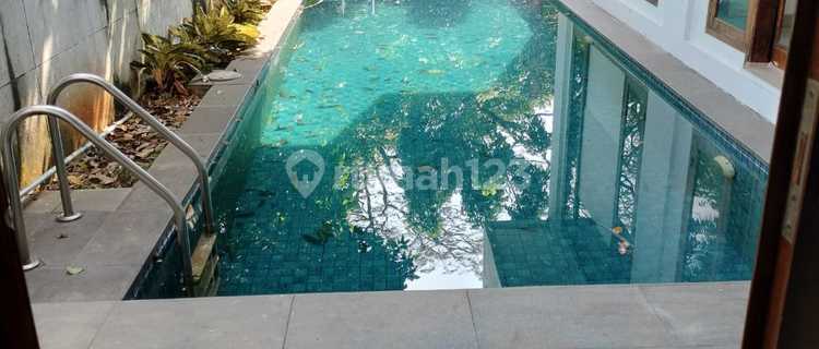 Ready-to-Occupy House in Senopati, South Jakarta 1