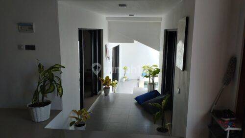 29 Years Modern 3 Bedroom Villa Central Canggu Near Berawa 1