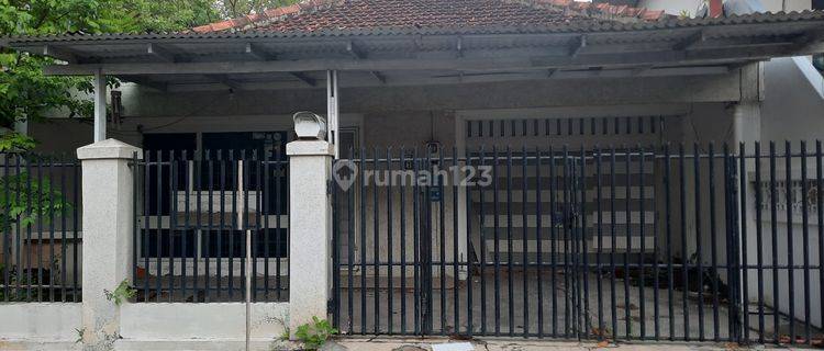 Disewakan Rumah Taman Seteran Dalam 1