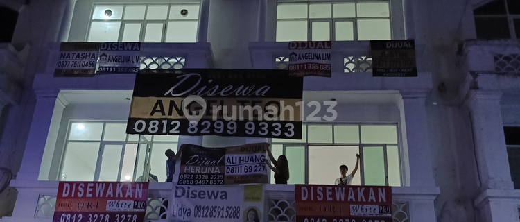 For Rent / Sell Rukan Permata Senayan 2 Unit Gandeng 1