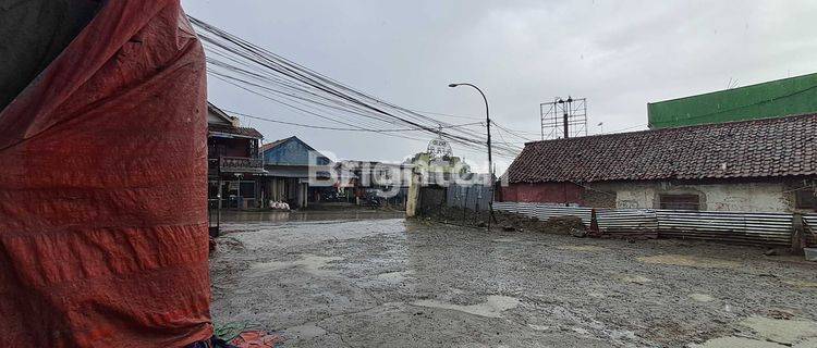 GEDUNG DISEWAKAN LOKASI STRATEGIS PINGGIR JALAN CIAWI RANCAMAYA 1