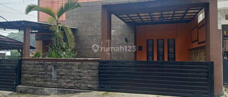 Rumah Mewah Disewakan Lokasi Sangat Strategis Di Bogor Panduraya

 1