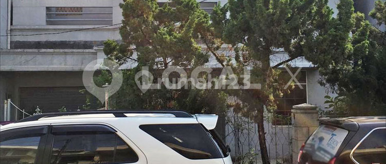 Rumah Janur Elok Kelapa Gading, Jakarta Utara 1