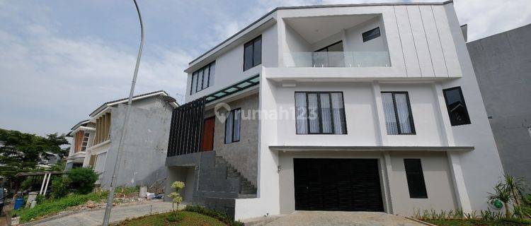 Rumah mewah full furnished siap huni di Moderland, Tangerang. 1