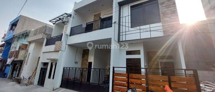 Rumah Baru Murah 2 Lantai Modern Dekat Perkantoran Jakarta Utara 1