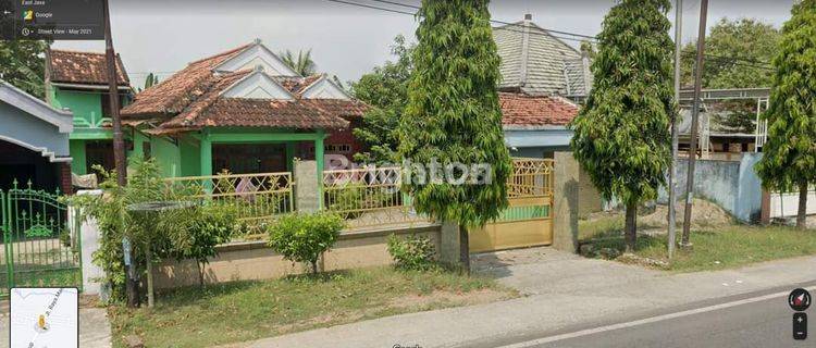 RUMAH LUAS JALAN PROVINSI - LAMONGAN JAWA TIMUR 1