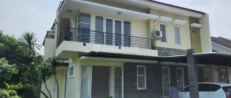 Rumah Shm 2 Lantai Bagus Hoek 1