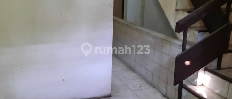 Cheap for Sale Shop House Prime Location Mangga Besar Raya 1
