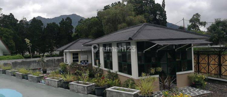 Dijual Villa Untuk Komersil Puncak Jawa Barat 1