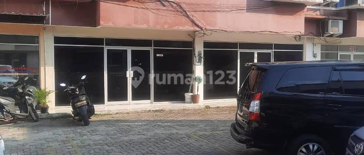 FOR RENT: 2-STORY SHOPHOUSE IN PRIME LOCATION, JAGAKARSA, SOUTH JAKARTA 1